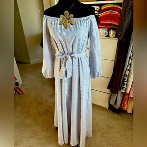 Pin Striped Maxi Dress with Belt Sz Small